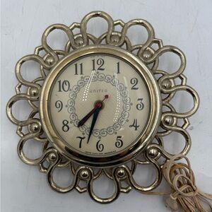 Vintage United Clock Corporation Electric Wall Clock 9.5”.